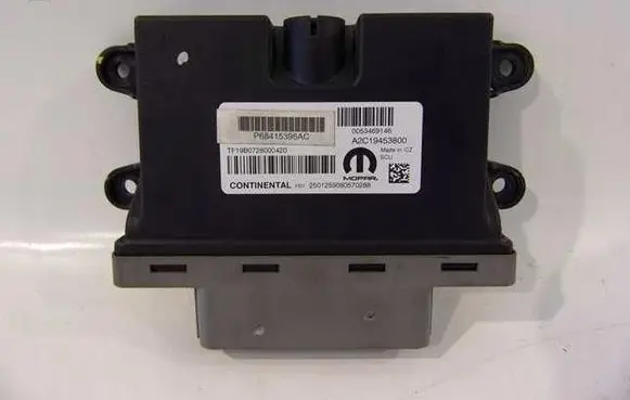 Jeep Compass Engine control unit/module ECU 68415395AC