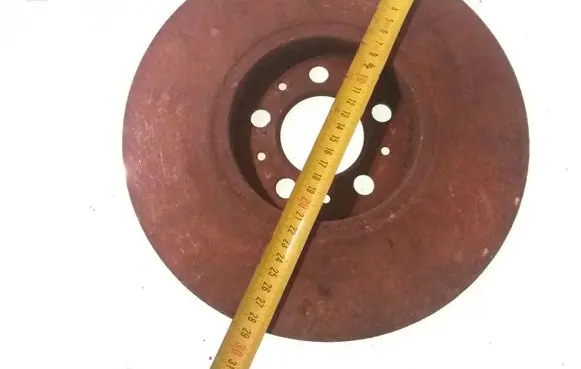 Volkswagen Golf IV Front brake disc