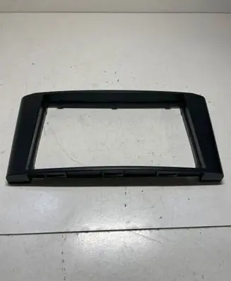 Toyota Avensis T250 Radio/GPS head unit trim 