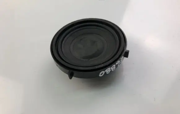 BMW 1 E81 E87 Subwoofer speaker 18820010