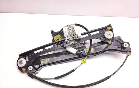 Mercedes-Benz E C207 W207 Front door electric window regulator A2077200246
