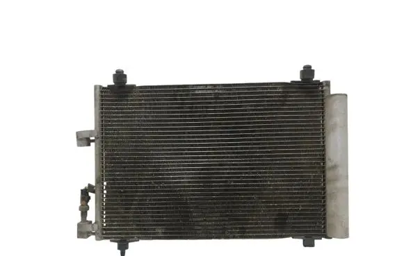 A/C cooling radiator (condenser)