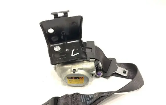 Opel Astra K Rear seatbelt 34133468E