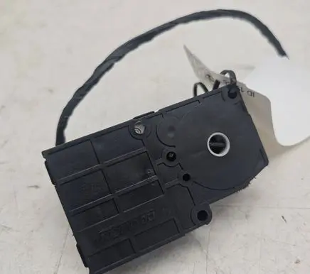 Opel Antara Air flap motor/actuator 831119
