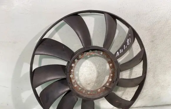 Audi A4 S4 B5 8D Fan impeller 058121301b