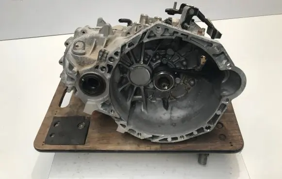 Hyundai i20 (BC3 BI3) Manual 6 speed gearbox FNJ6 795937 FNJ6D