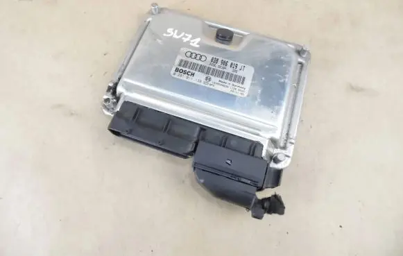 Audi A4 S4 B6 8E 8H Engine control unit/module 038906019JT 0281011138