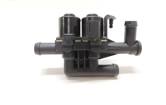 BMW 5 GT F07 Coolant heater control valve 9119164 1147412200 091021