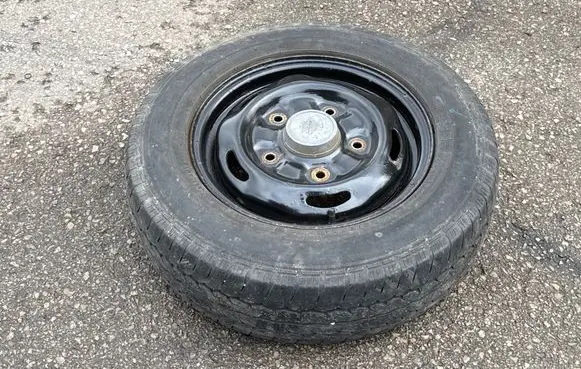 Ford Transit R15 spare wheel 
