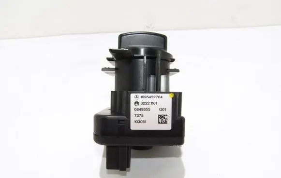 Mercedes-Benz B W245 Light switch 1695452704