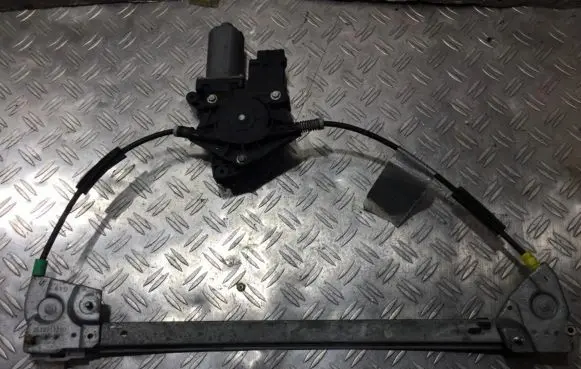 Peugeot 406 Sliding door window regulator with motor