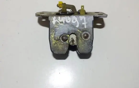 Volvo S40, V40 Tailgate exterior lock 