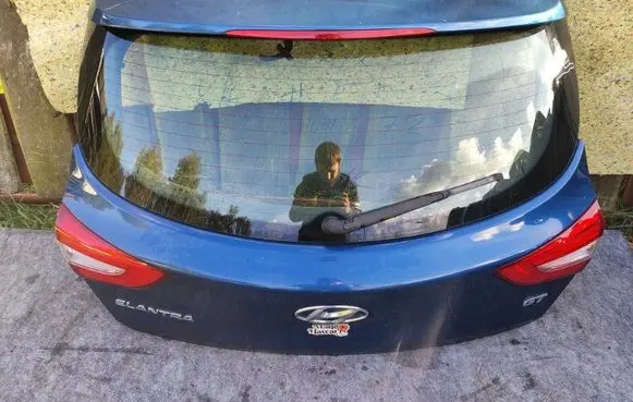 Hyundai Elantra Tailgate/trunk/boot lid 73700A5001