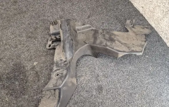 Front underbody cover/under tray