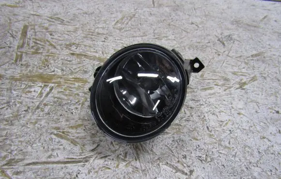 Volkswagen Polo V 6R Front fog light 6C0941700