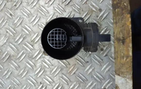 Mass air flow meter