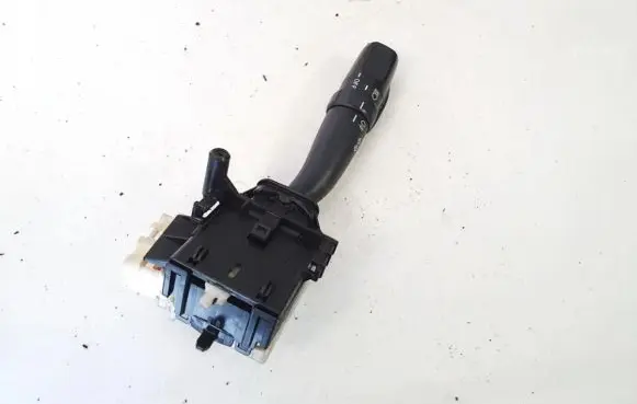Toyota Avensis Verso Indicator stalk 173650