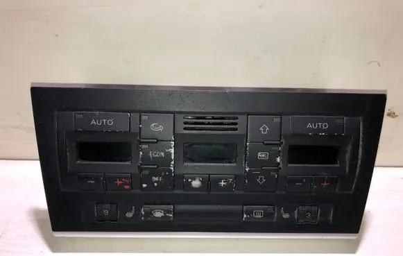 Audi A4 S4 B6 8E 8H Climate control unit 8E0820043A 0068651 8E0820043AG