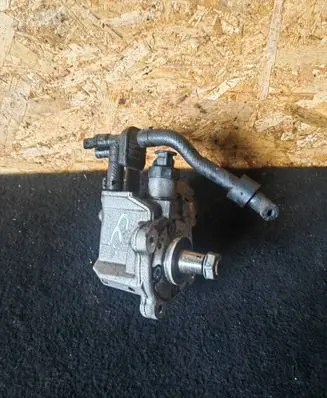 Skoda Superb B6 (3T) Fuel injection high pressure pump 0445010507