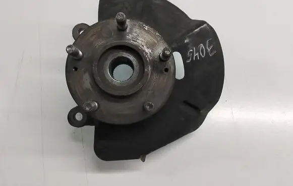 KIA Sportage Front wheel hub 517153U000