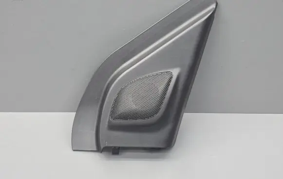 Suzuki Swift II Front door speaker cover trim 8475068L1