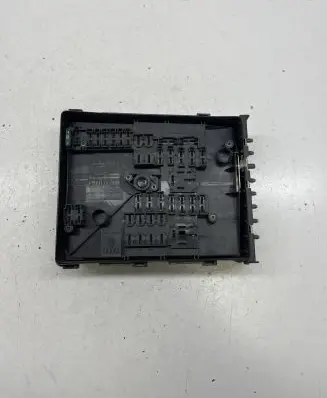 Skoda Superb B6 (3T) Fuse module 1K0937125A