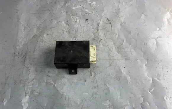 BMW 7 E38 Steering rack control module 61358352494 55892110