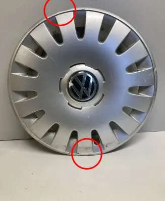 Volkswagen Sharan R16 wheel hub/cap/trim 7M7601147E