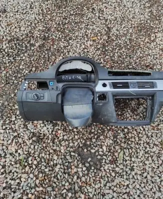 BMW 3 E90 E91 Dashboard