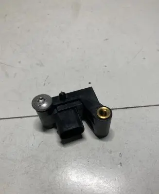 BMW 5 E60 E61 Airbag deployment crash/impact sensor 6977398 05040000867