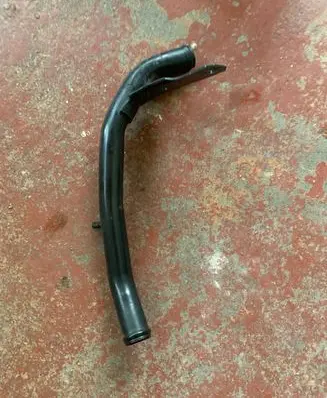 Volkswagen Golf VI Engine coolant pipe/hose 03L122157N