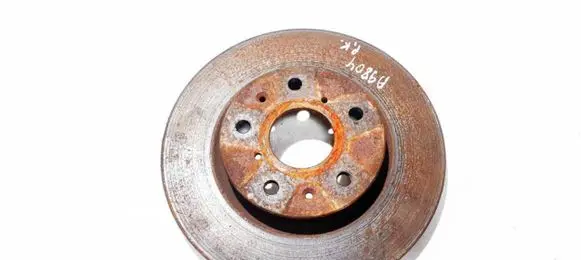 Suzuki SX4 Front brake disc ventiliuojamas