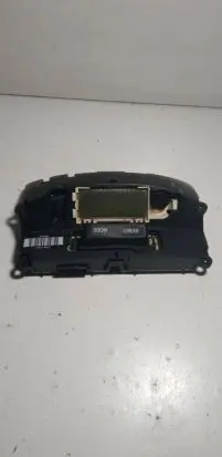 Mercedes-Benz ML W163 Clock A1635401211 16228387 16223507