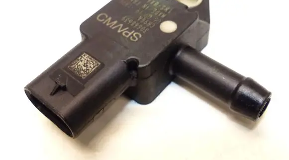 Volvo XC60 Exhaust gas pressure sensor 30668639