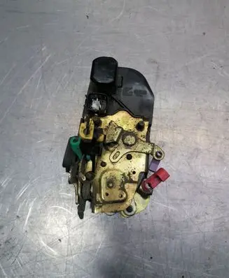 Chrysler Sebring (ST-22 - JR) Front door lock