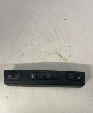 Mercedes-Benz E W212 Seat heating switch A2128203510 0837000830 A2128203551