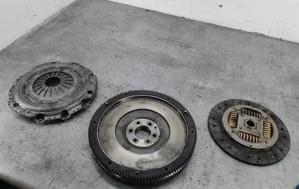 Skoda Superb B6 (3T) Dual mass flywheel 