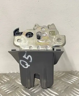 Audi Q5 SQ5 Tailgate/trunk/boot lock/catch/latch 8R0827505