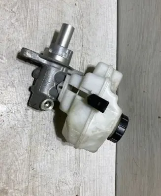 Audi A3 8Y Master brake cylinder 845986