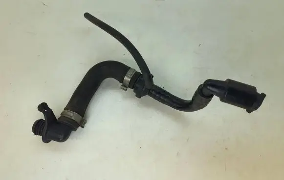 Volkswagen PASSAT B6 Vacuum line/pipe/hose 1K0611939C