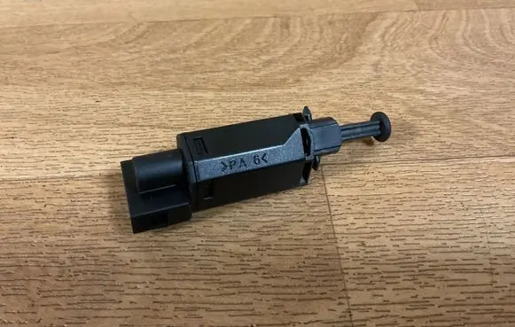 Audi TT Mk1 Brake pedal sensor switch 1H0MW0 927189D