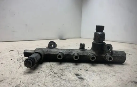 Opel Astra H Fuel main line pipe 342001102