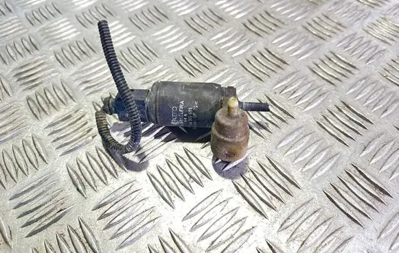 Volkswagen Fox Windscreen/windshield washer pump 1J6955651