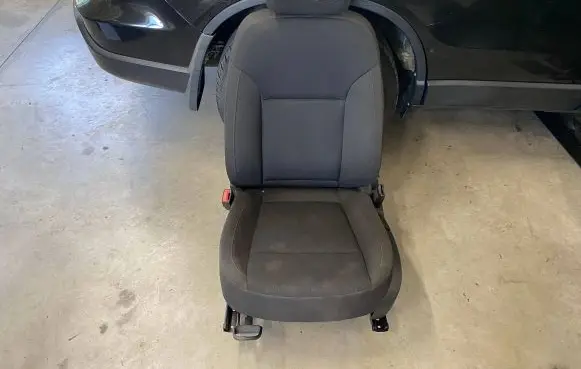 Opel Insignia A Front driver seat 