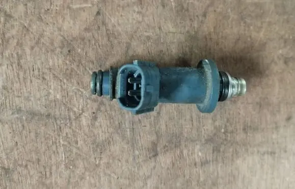 Lexus RX 300 Fuel injector 2325020020