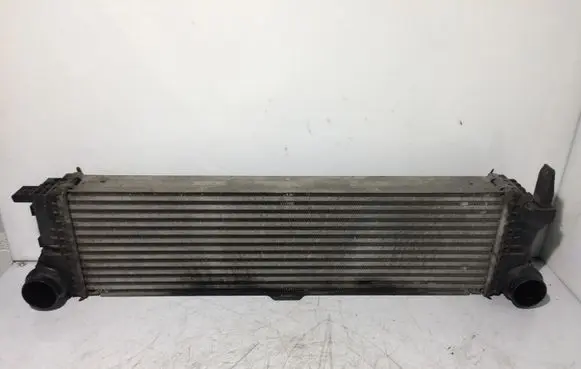 Mercedes-Benz Vito Viano W447 Intercooler radiator A6395011301