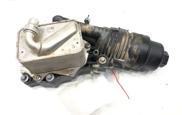 Mini Cooper Countryman F60 Engine oil radiator 2102702