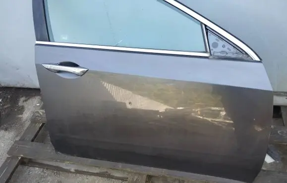 Honda Accord Front door