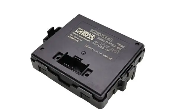 Volkswagen PASSAT B8 Gateway control module 3Q0907530AB 3Q0907530D