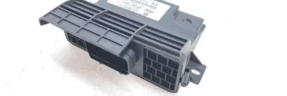 Audi A6 S6 C6 4F Power management control unit F005S00102 4F0907280A 4F0910280